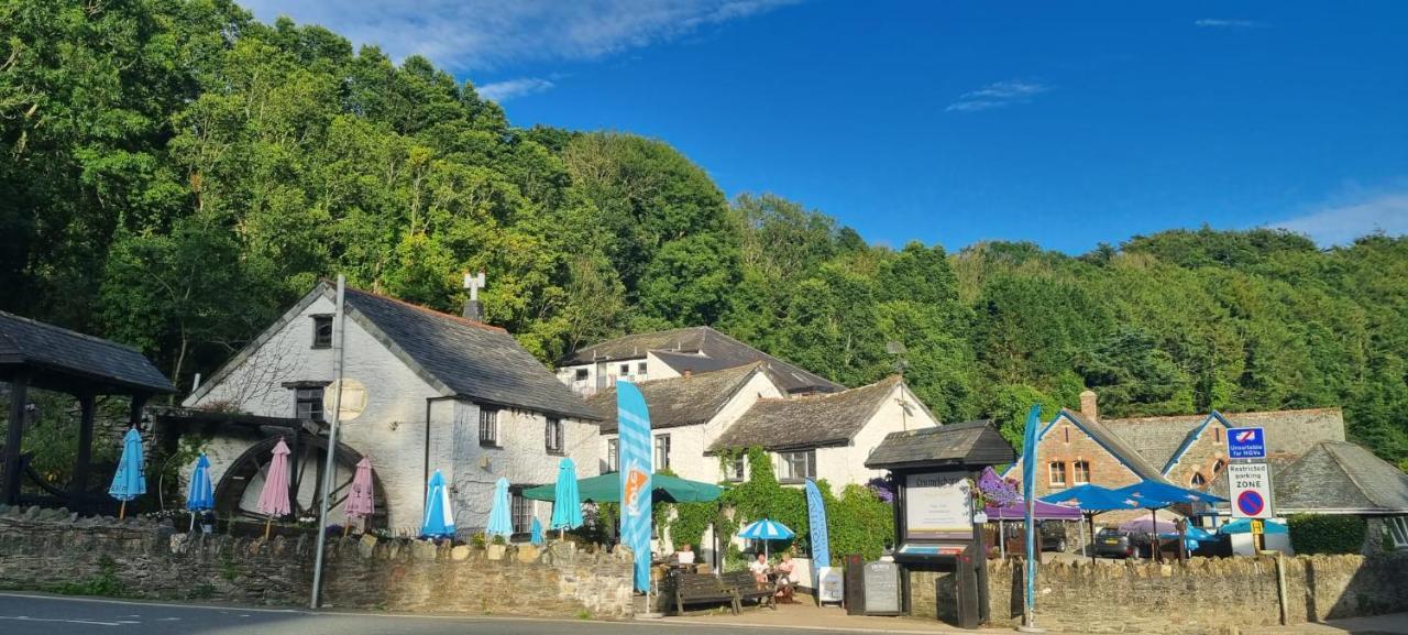 The Crumplehorn Inn & Mill 폴페로 외부 사진